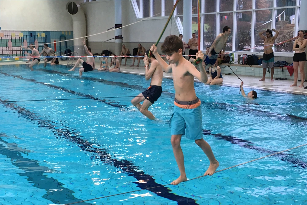 Slackline Waterline